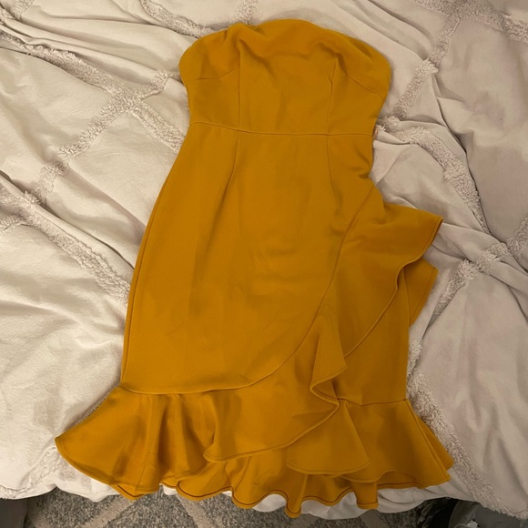 Hello Molly yellow orange strapless frilly dress - Picture 2 of 3